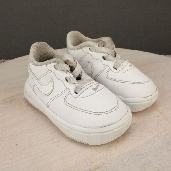 Title: Nike Air Force 1 Toddler 4C White Leather Low Sneakers Classic Casual - Picture 2 of 11